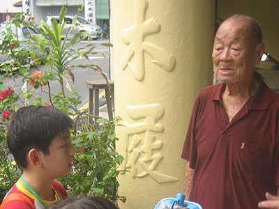 小记者72